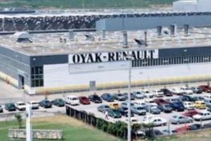 Renault, 100 bin adetlik &uuml;retimi aştı