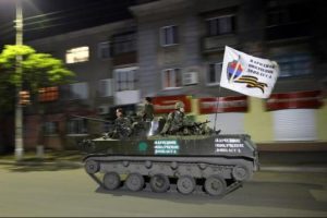Ukrayna'daki ayrılık&ccedil;ılar 'Yeni Rusya'yı kuruyor