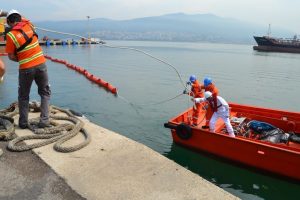 Gemlik'te deniz kirliliği tatbikatı