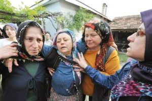 &Ouml;len iş&ccedil;ilerin ailelerine 1.000 TL aylık
