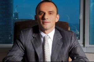 Galip &Ouml;zt&uuml;rk'ten tepki toplayan tweetler