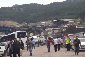 CHP'li vekilden acılı ailelere ziyaret