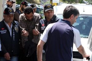 Hırsızlık sırasında gelen &ouml;l&uuml;m!