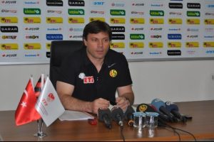 Eskişehirspor'da  Soma'ya yardıma koşuyor