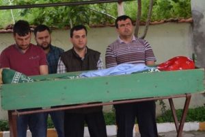 Cemal'e son veda!