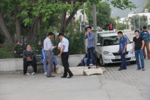 K&ouml;pekten ka&ccedil;arken kalp krizi ge&ccedil;irdi ve...