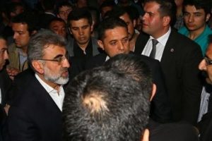 İş&ccedil;i kardeşimin yanında koltuğumun değeri yok