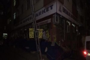 Market&ccedil;ilerin "m&uuml;şteri kapma" kavgası kanlı bitti
