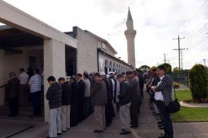 Avustralya'da madenciler i&ccedil;in giyabi cenaze namazı
