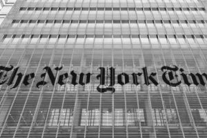 New York Times, genel yayın y&ouml;netmenini kovdu