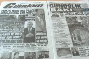 Gazeteler siyah-beyaz &ccedil;ıktı