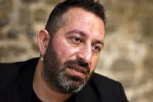 Cem Yılmaz Soma i&ccedil;in taziye mesajı paylaştı...