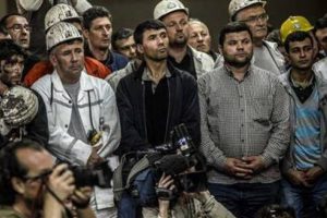 T&uuml;m akt&ouml;rleri buluşturacak komisyon geliyor