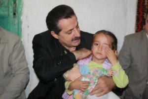 Madencinin kızından ağlatan şiir!
