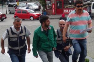 Bursa'daki sahte re&ccedil;ete vurgununa 2 g&ouml;zaltı