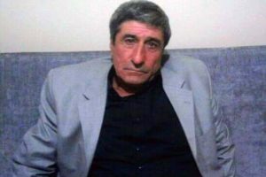 Yok artık ! Boğazına sinek ka&ccedil;ınca...