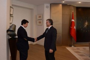 Vali Mutlu ve gen&ccedil;leri kabul etti