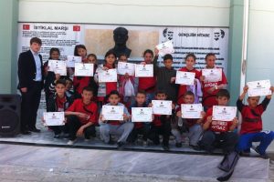 Geleneksel Sokak &Ccedil;ocuk Oyunları Şenliği yapıldı