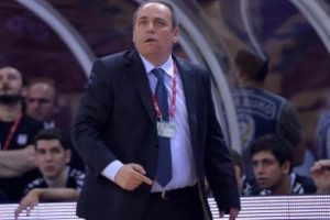 Kandemir'den hakemlere k&uuml;f&uuml;r tepkisi!..