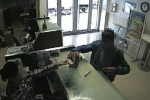9 ayda 12 soygun yapan zanlı kamerada