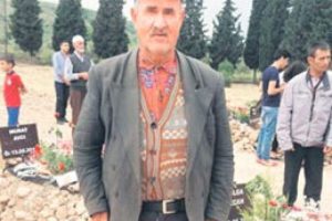 Antalya'dan Soma'ya y&uuml;r&uuml;y&uuml;p madencilere....