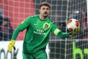 Onur Kıvrak Trabzonspor defterini kapattı!