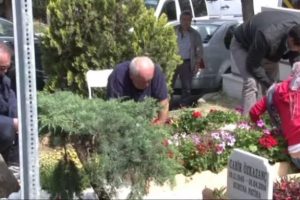 Şen ailesinden acı ziyaret