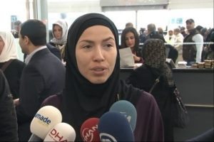 Şarkıcı Burcu G&uuml;neş'den dini bilgiler...