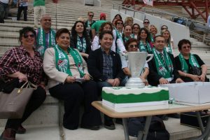 Kadın taraftarlar Mestan'dan şampiyonluk istedi!