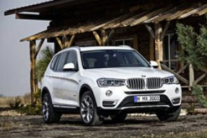 Makyajlı BMW X3 yeni motoru ile geldi