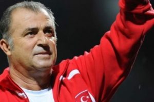 Terim ilk 11'ini a&ccedil;ıkladı!..