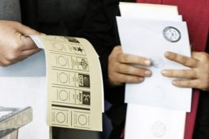 Sandıklar yeniden hazırlanıyor! Yerel se&ccedil;im var!