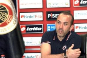 Mehmet &Ouml;zdilek istifa etti!