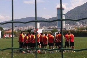Karşıyaka'dan G&ouml;ztepelileri &ccedil;ıldırtan hareket