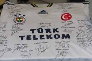Şampiyonluk forması m&uuml;zede sergileniyor