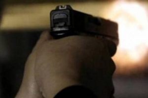 Arkadaşının silahından &ccedil;ıkan kurşunla şehit oldu