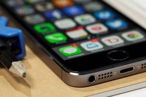 Akıllı telefonlar i&ccedil;in mobil ağ s&ouml;zl&uuml;ğ&uuml;