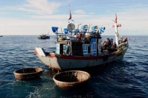 &Ccedil;inli balık&ccedil;ılar Vietnamlı balık&ccedil;ılara saldırdı