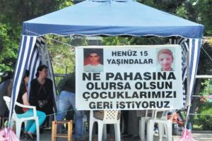 Eylemci annelerden BDP'li yetkililere tepki
