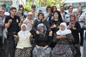 Kazada &ouml;len polis memuru i&ccedil;in t&ouml;ren