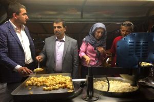 AK Parti Mudanya Mira&ccedil; Kandilini vatandaşlarla kutladı