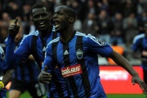 "Kul&uuml;b&uuml;mde kaldığım i&ccedil;in mutluyum"