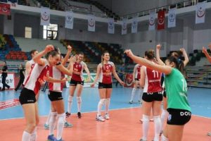 Sultanlar 6'da 6 peşinde