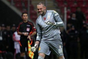 Bursaspor'un transfer listesinde 3 kaleci adayı var!
