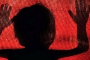 &Ouml;nce tecav&uuml;z ettiler, sonra boğup ağaca astılar