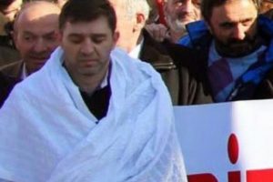 İş yeri sahibinden yıkım ekibine ilgin&ccedil; tepki
