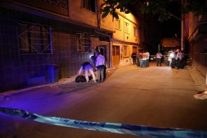 Bursa'da sokak ortasında &ouml;l&uuml; bulunan kadınla ilgili şoke eden ger&ccedil;ek!