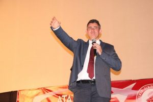 Isparta'da Metin Feyzioğlu'na tepki