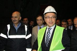 Bakan Elvan'dan "casusluk" a&ccedil;ıklaması