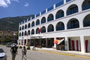 İngiliz turist odasında &ouml;l&uuml; bulundu